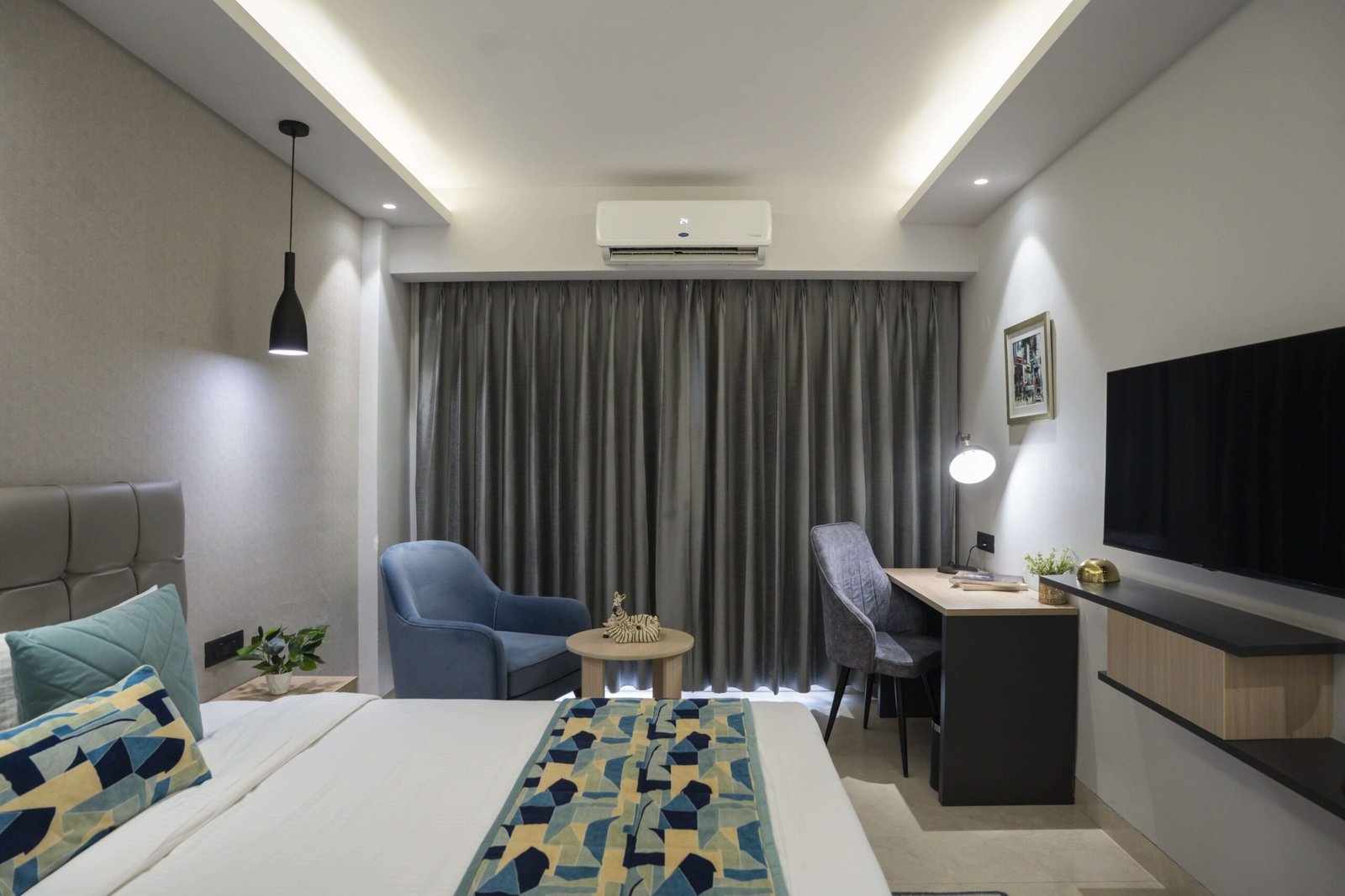 Mayfield Superior room-3