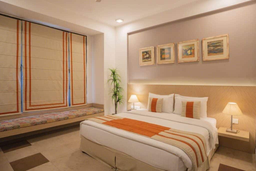 Parklane Deluxe room-1