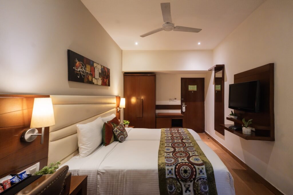 Sunder Nagar Deluxe-room-1