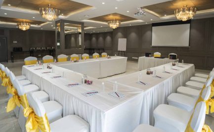 Oasis Bqts at KLJ_U Shape seating-min